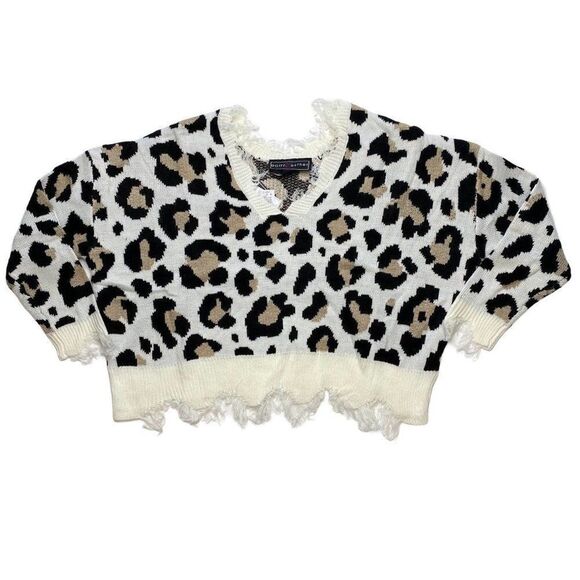 Polly & Esther Sweater Top Large‎ White Women's Animal Print Destructed NEW - Picture 1 of 6